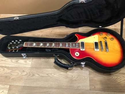 1970's Gibson Les Paul de luxe, CSB, totally original,